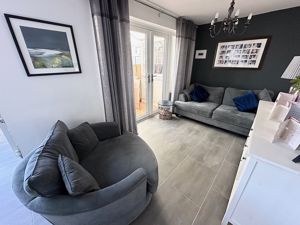 Dining Area- click for photo gallery